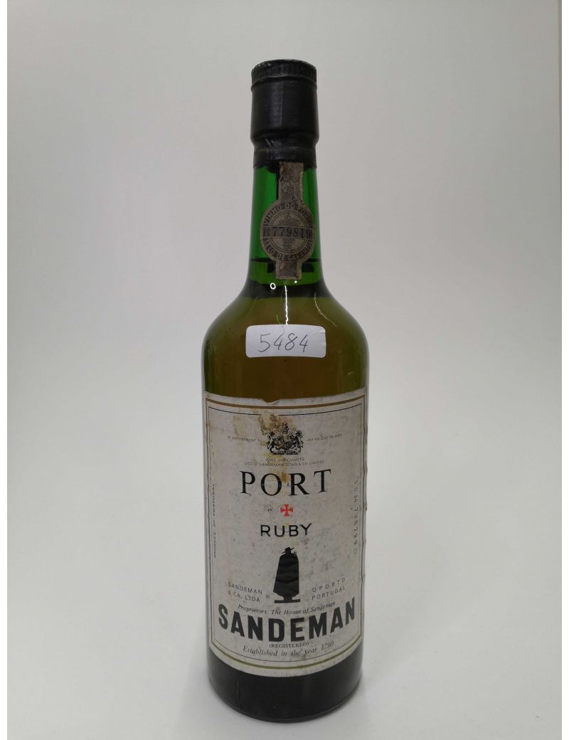 Vintage Bottle - Sandeman Port Ruby 0,75 lt. - COD. 5484 Vintage Bottle - Sandeman Port Ruby 0,75 lt. - COD. 5484