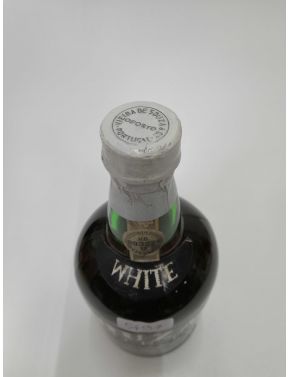 Vintage Bottle - Vieira de Souza Port White 0,75 lt. - COD. 5497