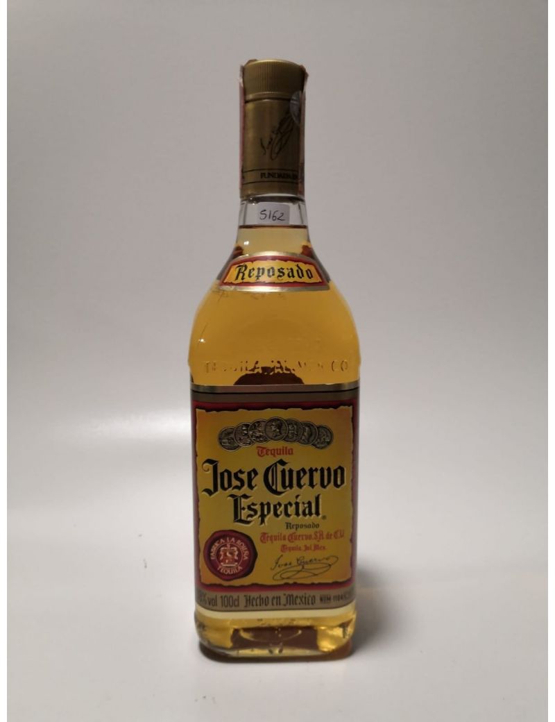 Vintage Bottle - Tequila Jose Cuervo Especial Reposado 1 lt. - COD. 5162 Vintage Bottle - Tequila Jose Cuervo Especial Reposado 1 lt. - COD. 5162