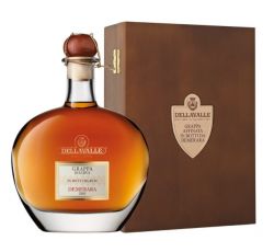 Distilleria Dellavalle - Grappa Riserva Affinata in Botti da Rum Demerara 2005 0,70 lt. + Box Legno