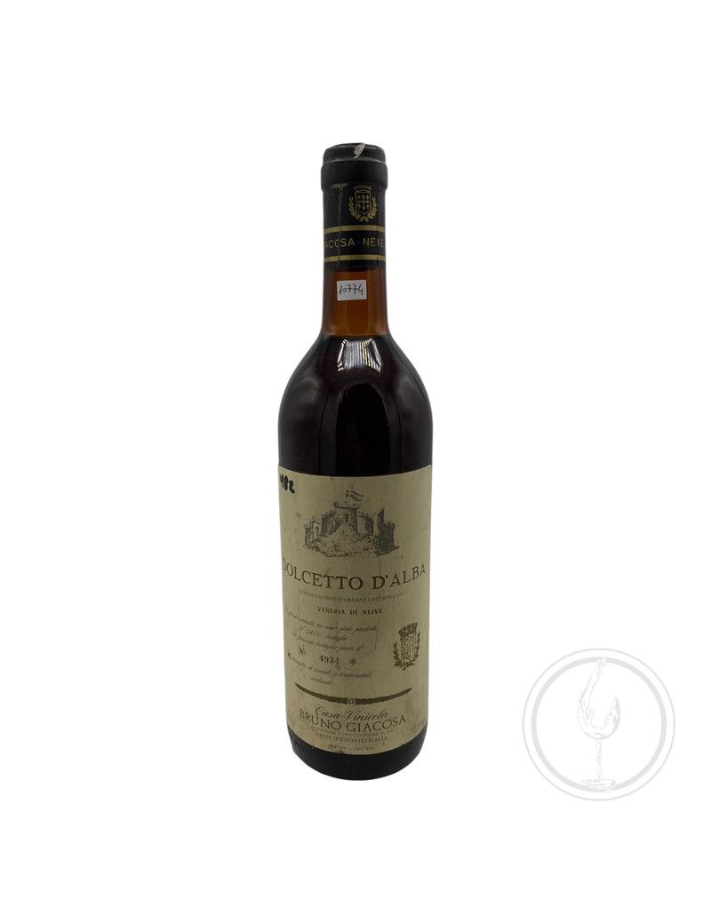 Vintage Bottle - Bruno Giacosa Dolcetto d'Alba DOC 1982 0,75 lt. (annata scritta a penna) - COD. 10774